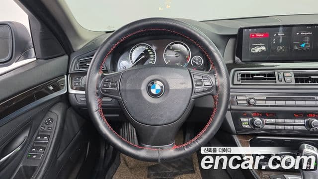 BMW 5시리즈 (F10), 2011 14
