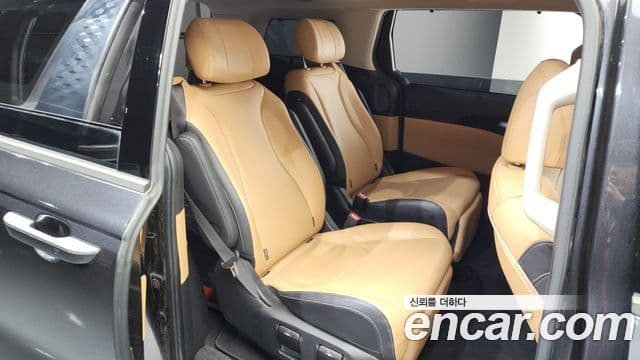 Kia Carnival 4세대 Signature, 2021 12