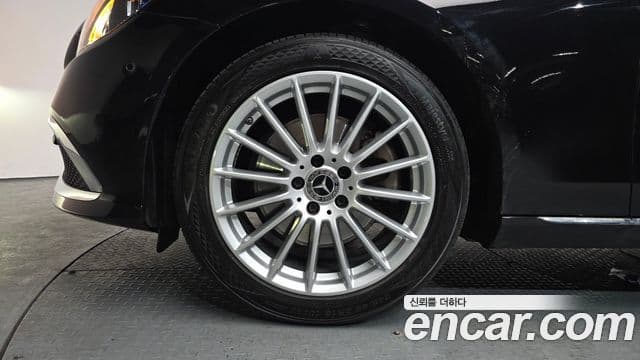 Mercedes-Benz E-класс W213 Exclusive, 2023 все фото