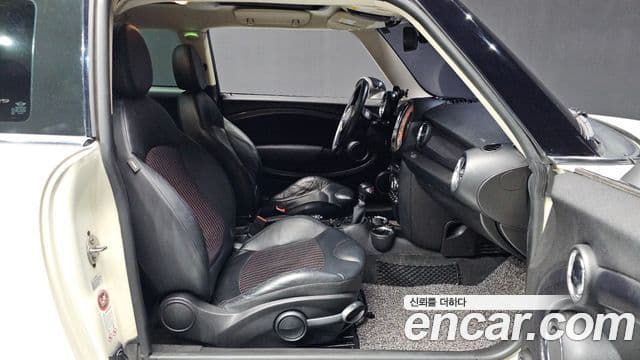 Mini Cooper S 클럽맨 1세대, 2014 11