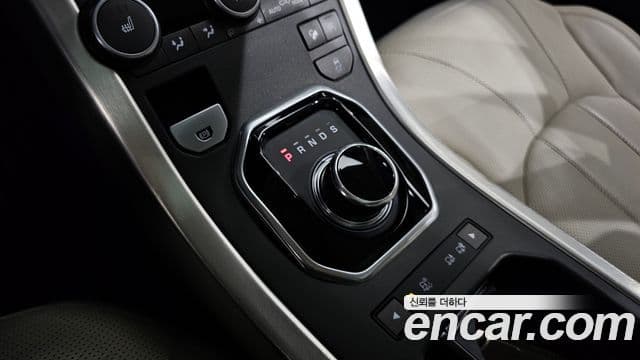 Land Rover Range Rover Evoque 2.0 TD4 HSE, 2017 9