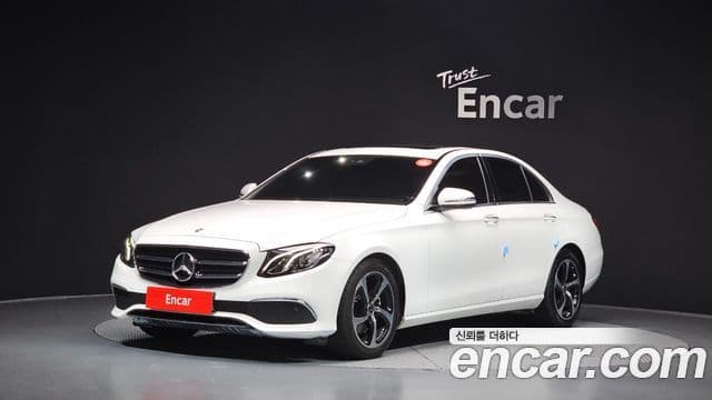 Mercedes-Benz E-класс W213 Avantgarde, 2020 1