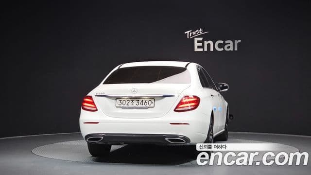 Mercedes-Benz E-класс W213 Avantgarde, 2020 4