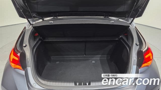 Hyundai Veloster (JS) Core, 2019 20