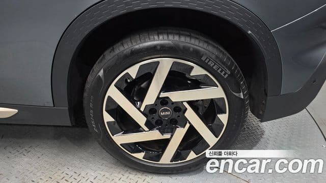 Mini Cooper S Countryman 3세대 ALL4 favored, 2024 все фото