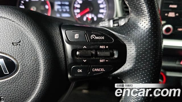 Kia Stonic Deluxe, 2018 12