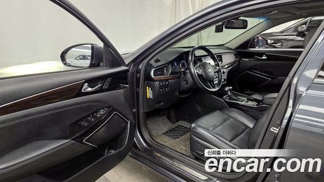 Kia All New K7 Noblesse, 2019 10