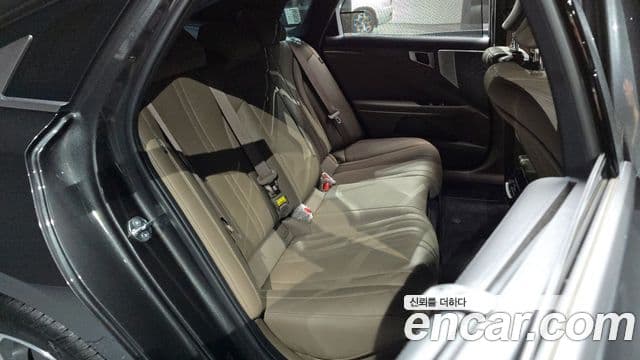 Kia K8 гибрид Noblesse, 2023 12