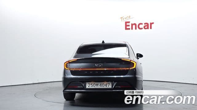 Hyundai Sonata гибрид (DN8) Premium Plus, 2022 4