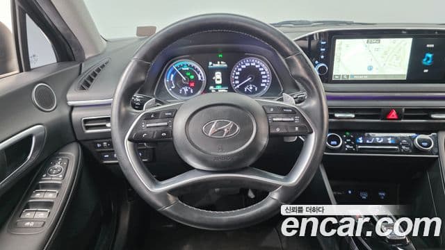 Hyundai Sonata гибрид (DN8) Premium Plus, 2022 13