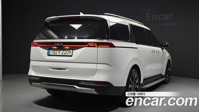 Kia Carnival 4세대 Signature, 2023 2