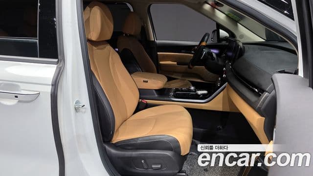 Kia Carnival 4세대 Signature, 2023 11