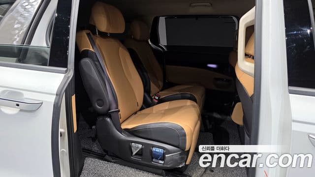 Kia Carnival 4세대 Signature, 2023 12