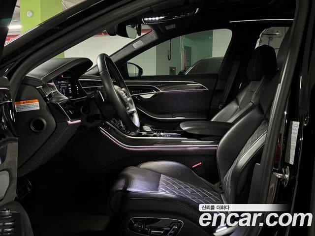 Audi S8 (D5) 4.0 TFSI Quattro LWB, 2020 10