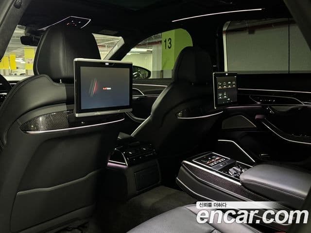 Audi S8 (D5) 4.0 TFSI Quattro LWB, 2020 11