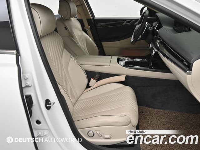 Genesis G80 (RG3) бензин 2.5 турбо AWD, 2022 10