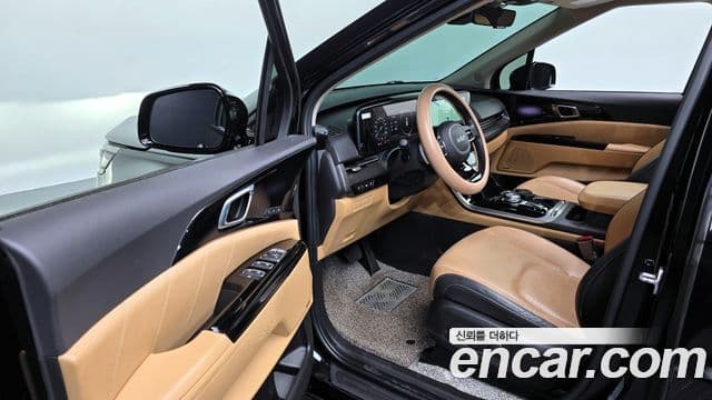 Kia Carnival 4세대 Signature, 2022 11