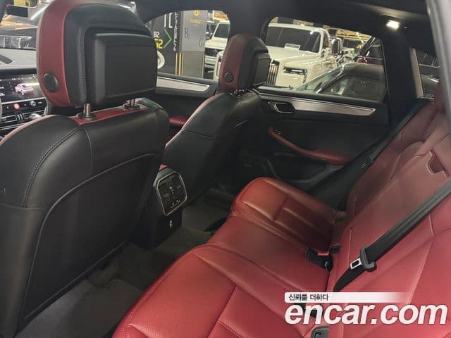 Porsche Macan 2.9 S, 2023 10