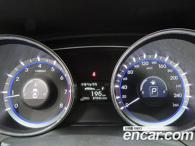 Hyundai YF Sonata Prime, 2012 6