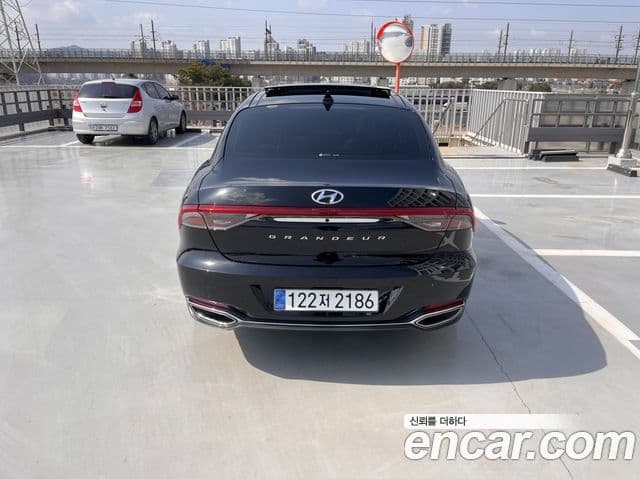 Hyundai The / новый New Grandeur IG гибрид Le Blanc, 2023 все фото