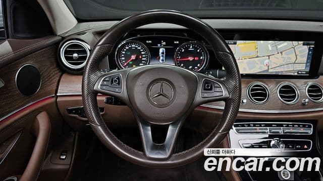 Mercedes-Benz E-класс W213 Exclusive, 2017 13