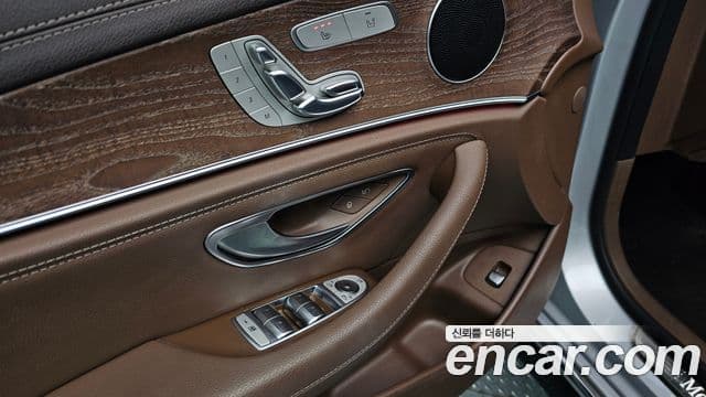 Mercedes-Benz E-класс W213 Exclusive, 2017 17