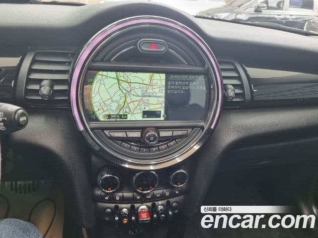 Mini Cooper D 3세대, 2015 11