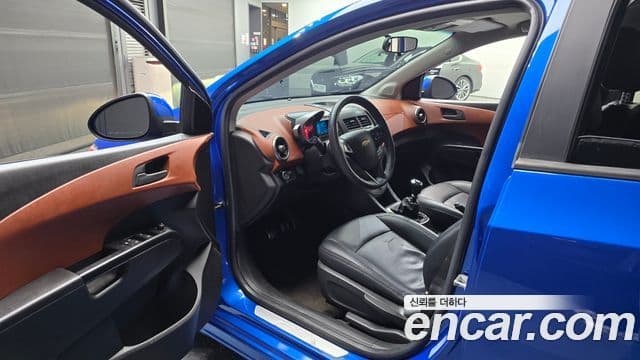 Chevrolet(GM대우) 아베오 хэтчбек Sport, 2015 10