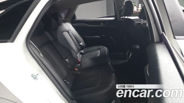 Kia K5 3세대 Prestige, 2020 12