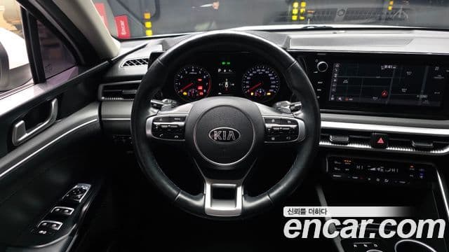 Kia K5 3세대 Prestige, 2020 13