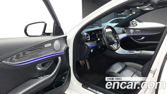 Mercedes-Benz E-класс W213 E350 4MATIC AMG Line Edition, 2021 11