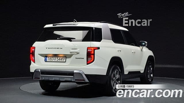KG모빌리티(SsangYong) Torres T7, 2023 2