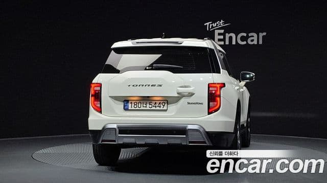 KG모빌리티(SsangYong) Torres T7, 2023 4