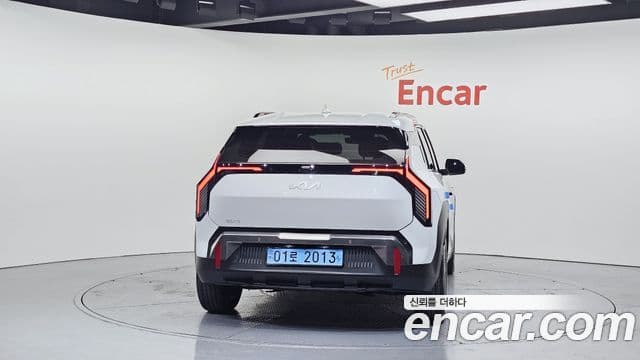 Kia EV3 Earth, 2025 4