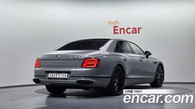 Bentley Flying Spur 3세대, 2021 2