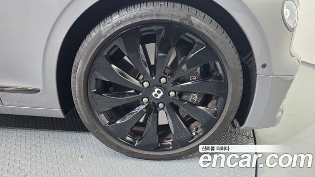 Bentley Flying Spur 3세대, 2021 все фото