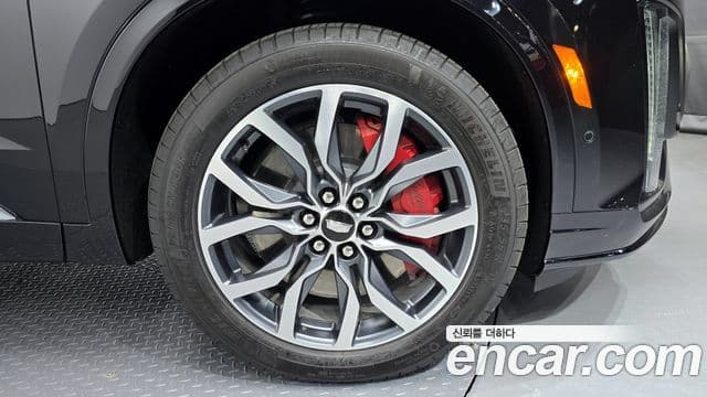 Cadillac XT6 3.6 Sport, 2024 все фото