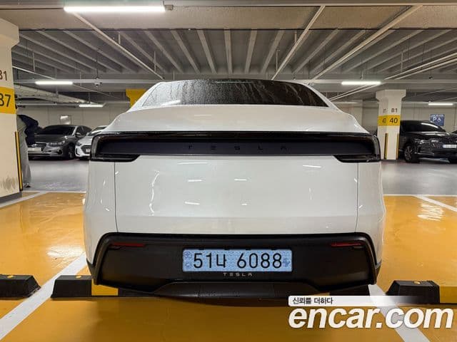 Tesla модель Y, 2025 все фото