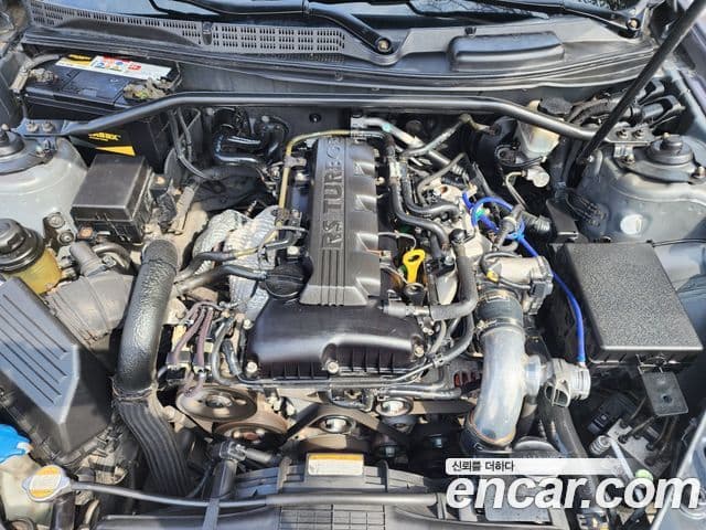 Hyundai Genesis купе 200 турбо P, 2009 20