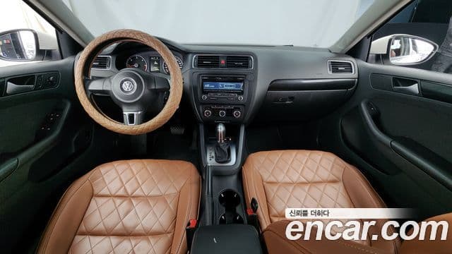 Volkswagen New Jetta 6세대, 2014 7
