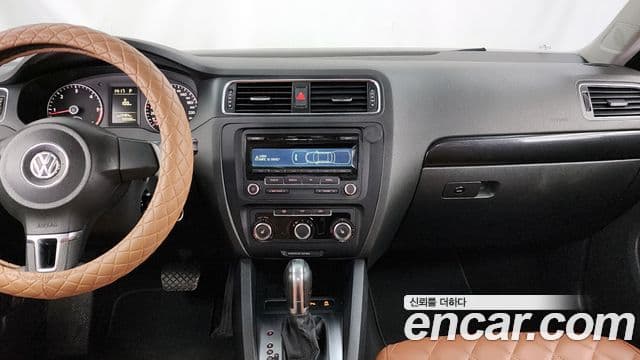 Volkswagen New Jetta 6세대, 2014 14