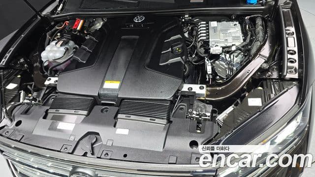 Volkswagen Touareg 3세대 Prestige, 2024 6