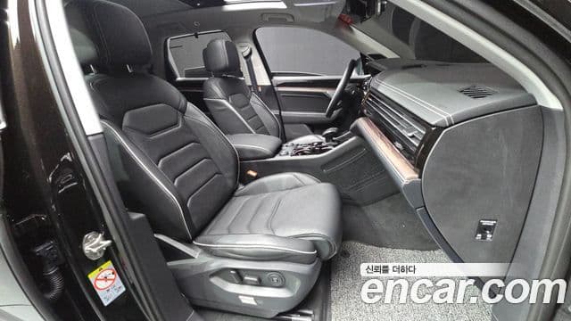 Volkswagen Touareg 3세대 Prestige, 2024 11