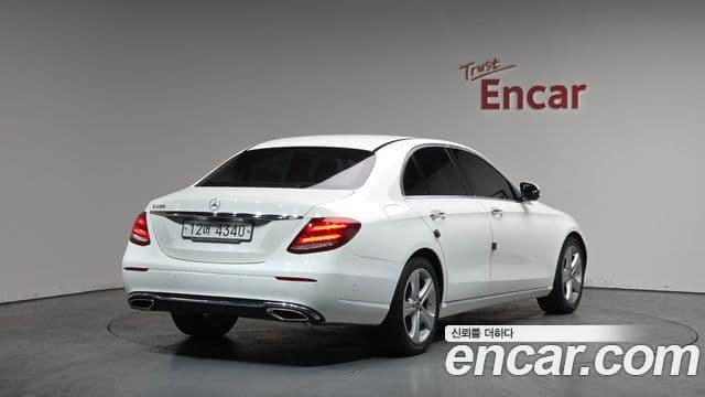 Mercedes-Benz E-класс W213 Avantgarde, 2018 2