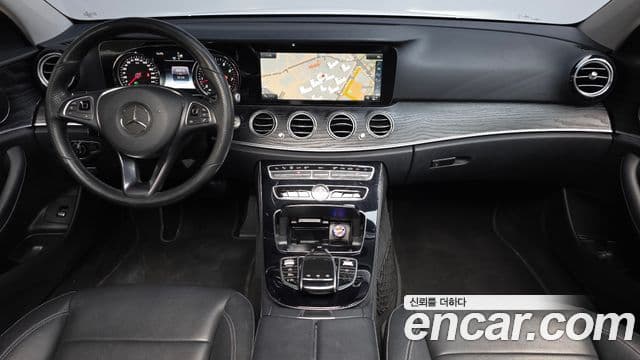 Mercedes-Benz E-класс W213 Avantgarde, 2018 7