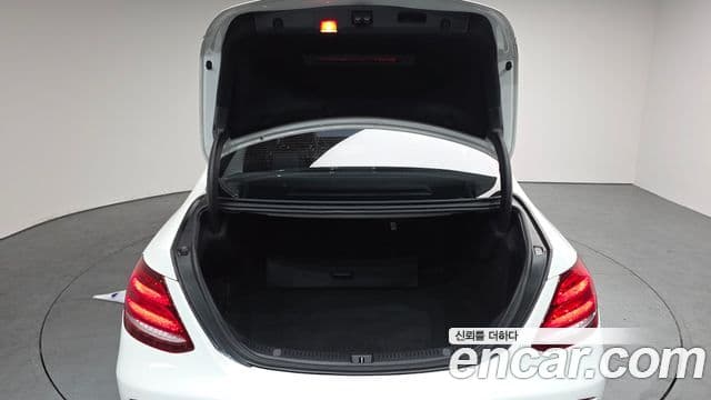 Mercedes-Benz E-класс W213 Avantgarde, 2018 20