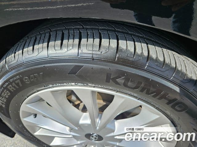 Hyundai LF Sonata Special, 2017 11