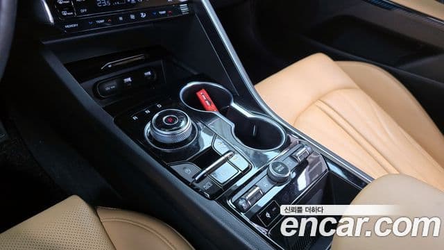 Kia K5 3세대 Signature, 2021 9