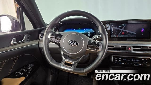 Kia K5 3세대 Signature, 2021 13