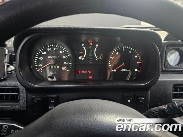 Hyundai 갤로퍼 2 9인승 V6 LPG, 1999 6